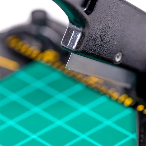 Massicot Chopper II - Table En Fonte D'aluminium - NWSL 4 Massicot Chopper II - Table En Fonte D'aluminium - NWSL – Image 2