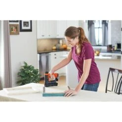 Black & Decker Agrafeuse-Cloueuse Sans Fil - Chargeur De 80 Agrafes (sans Batterie) BLACK+DECKER BDCT12N-XJ -Makitch Magasin 34599502 2