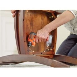 Black & Decker Tournevis électrique 3.6V + Coffret 31 Embouts De Vissage - BLACK+DECKER BDCSFS30C-QW -Makitch Magasin 48738036 5