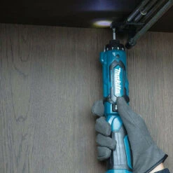 Tournevis à Batterie 7,2 V Li-Ion (2x1,5 Ah) 5,6 Nm - MAKITA DF012DSE -Makitch Magasin 48925755 5