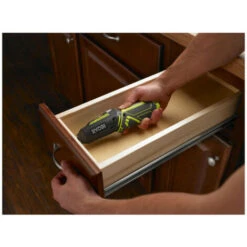 Tournevis Sans Fil RYOBI 4V 1.3Ah - 2 Vitesses 5 Accessoires R4SDP-L13T -Makitch Magasin 5916699 3