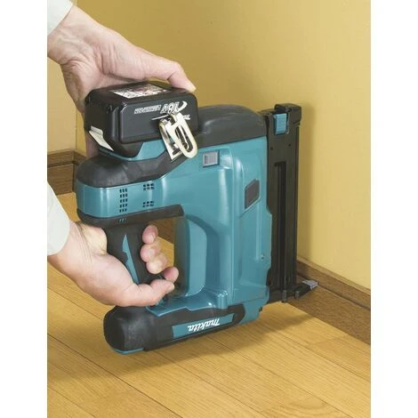 Cloueuse MAKITA DBN500Z (Machine Seule) 4 Cloueuse MAKITA DBN500Z (Machine Seule) – Image 2