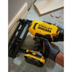 Cloueuse STANLEY FatMax SFMCN616B (Machine Seule) 11 Cloueuse STANLEY FatMax SFMCN616B (Machine Seule) -Makitch Magasin 92439518 5