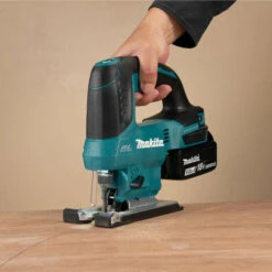 Scie Sauteuse 18V LXT (2x5,0 Ah) En MAKPAC - MAKITA DJV184RTJ 10 Scie Sauteuse 18V LXT (2x5,0 Ah) En MAKPAC - MAKITA DJV184RTJ -Makitch Magasin 92779713 4